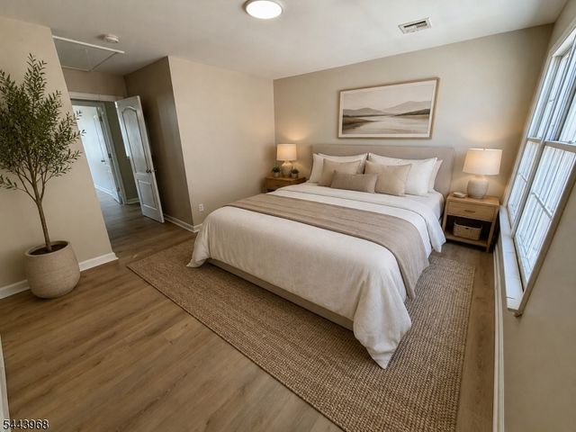 16 E Kinney St, Newark City, NJ 07102