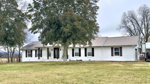 358 Stephenson Rd, Hillsboro, TN 37342