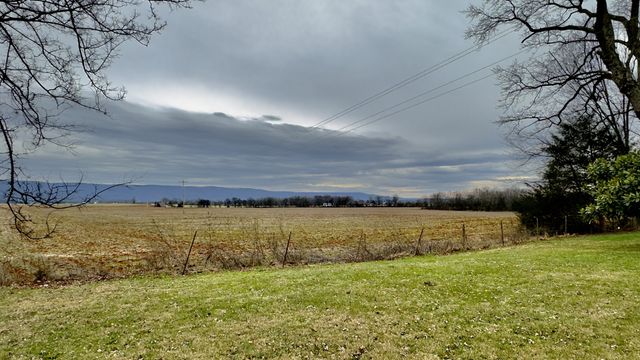 358 Stephenson Rd, Hillsboro, TN 37342