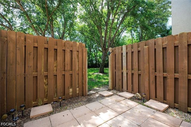 15433 Bellamar CIR 1014, Fort Myers, FL 33908