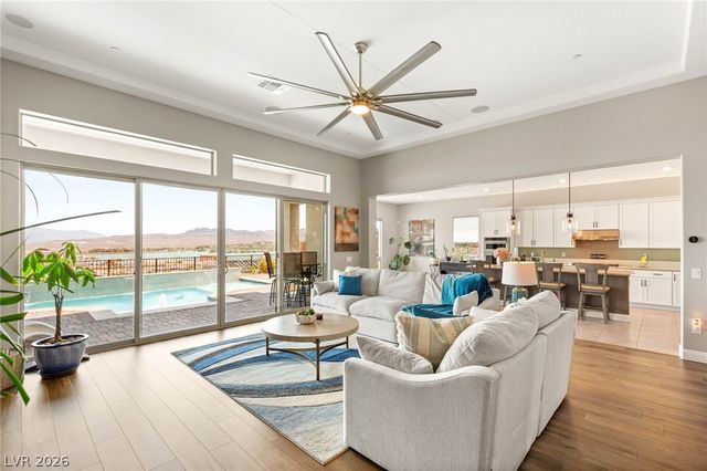 160 Stone Mesa Court, Henderson, NV 89011