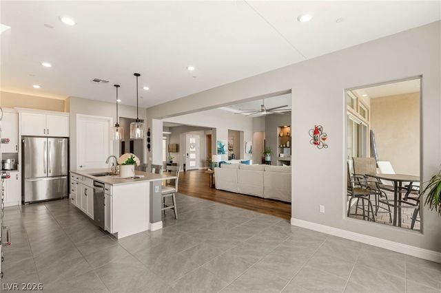 160 Stone Mesa Court, Henderson, NV 89011