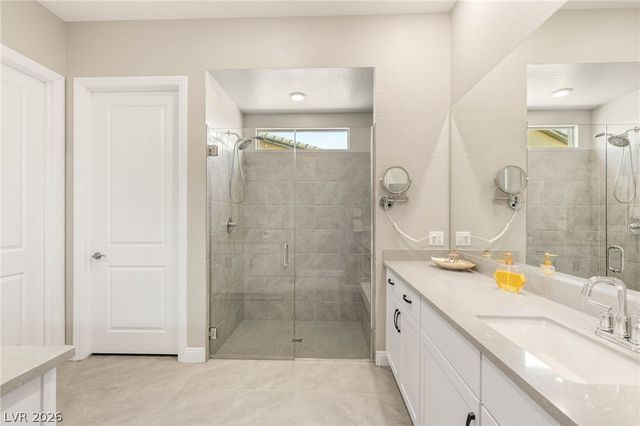 160 Stone Mesa Court, Henderson, NV 89011