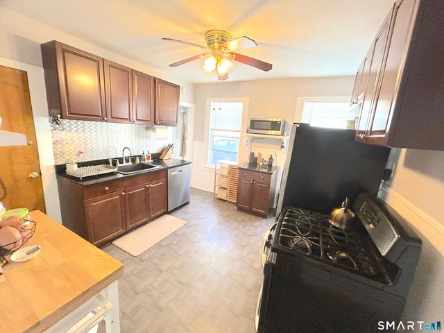 59 Morehouse Street, Bridgeport, CT 06605