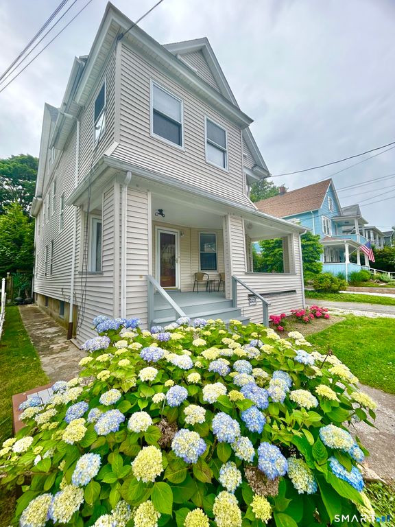59 Morehouse Street, Bridgeport, CT 06605