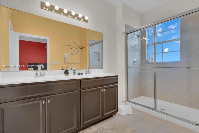 2377 SE 14th St, Homestead, FL 33035
