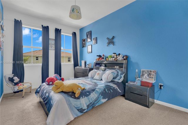 2377 SE 14th St, Homestead, FL 33035