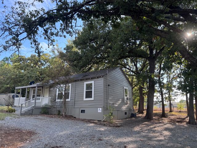 331 Frosty Hollow Road, Denison, TX 75021