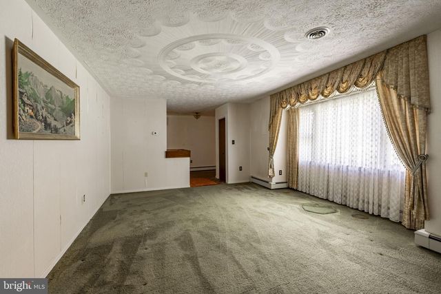 446 ALLEGHENYVILLE RD, Mohnton, PA 19540