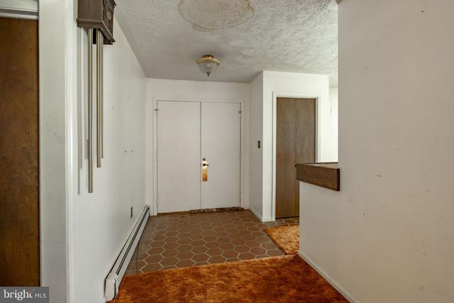 446 ALLEGHENYVILLE RD, Mohnton, PA 19540
