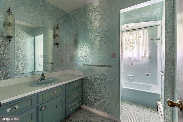 446 ALLEGHENYVILLE RD, Mohnton, PA 19540