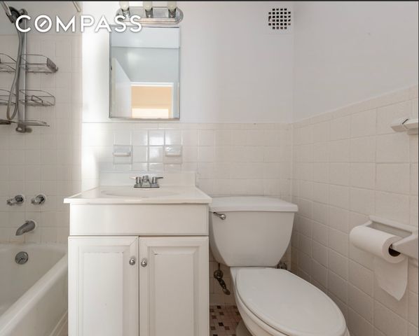 10740 Queens Blvd Apt 16G, New York City, NY 11375