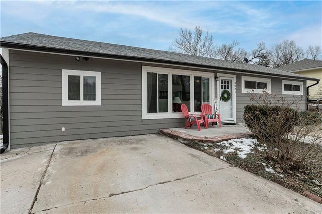 3021 S 46th Terrace, Kansas City, KS 66106