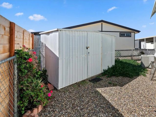 28911 Via La Rueda, Murrieta, CA 92563