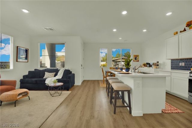 129 Laguna Commons Lane, Henderson, NV 89015