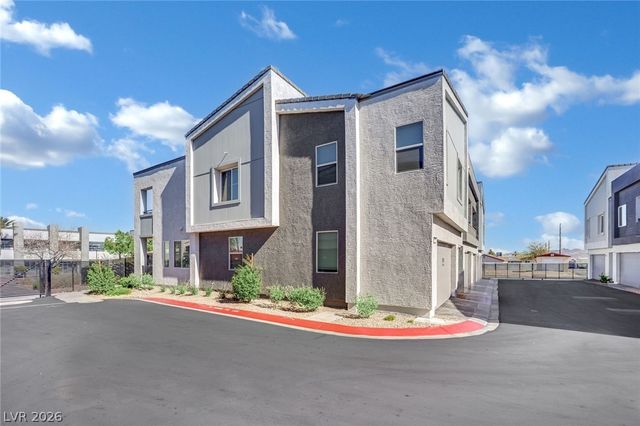 129 Laguna Commons Lane, Henderson, NV 89015