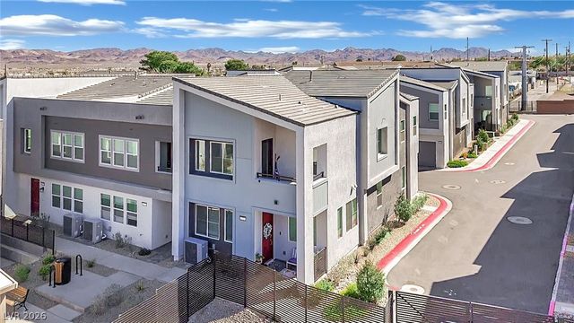 129 Laguna Commons Lane, Henderson, NV 89015
