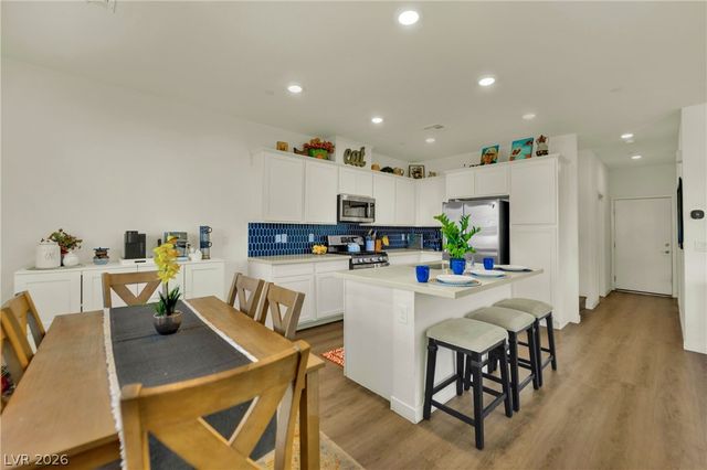 129 Laguna Commons Lane, Henderson, NV 89015
