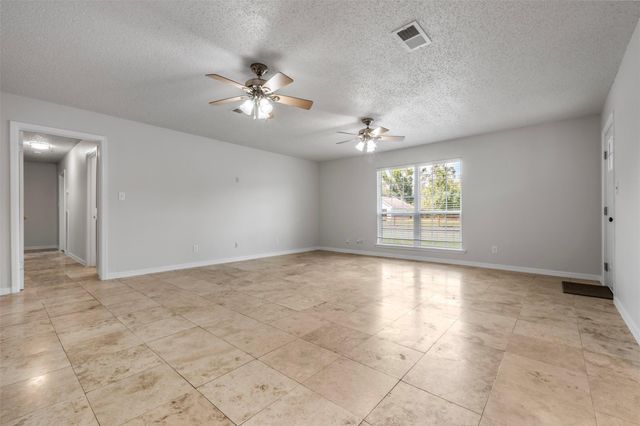 28081 Ivy Oaks Lane, Splendora, TX 77372