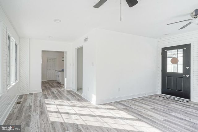 155 CEDAR AVE, Pitman, NJ 08071