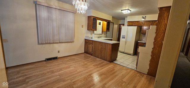 8135 Bishops Lane, Indianapolis, IN 46217