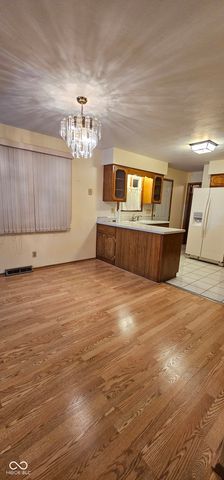 8135 Bishops Lane, Indianapolis, IN 46217