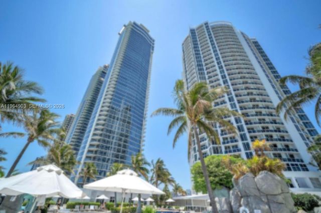 18001 Collins Ave 917, Sunny Isles Beach, FL 33160