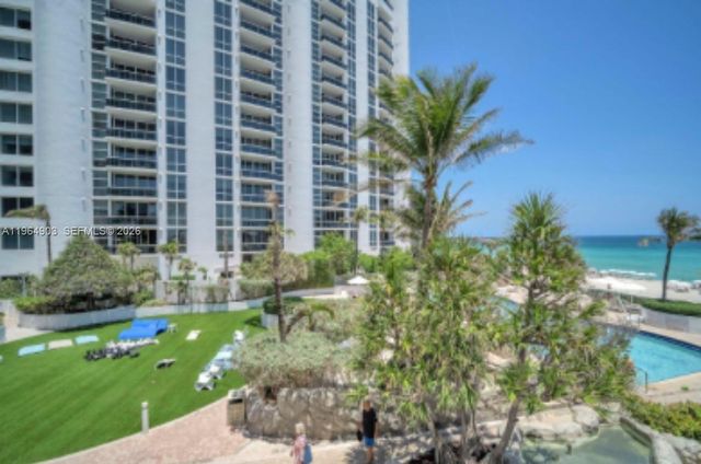 18001 Collins Ave 917, Sunny Isles Beach, FL 33160