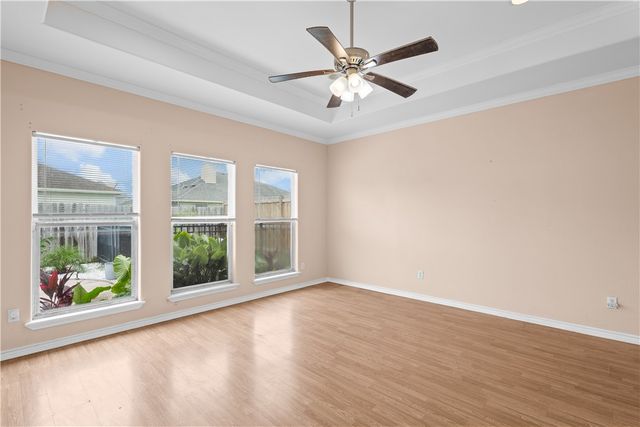 6026 Bobtail Dr, Corpus Christi, TX 78414