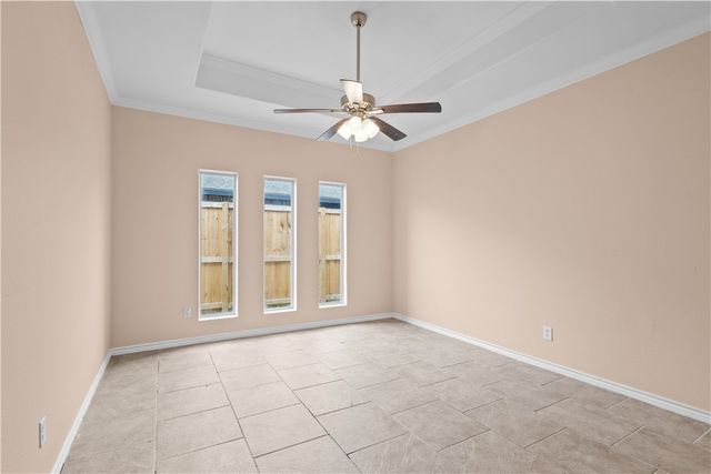 6026 Bobtail Dr, Corpus Christi, TX 78414