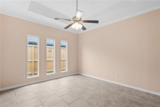 6026 Bobtail Dr, Corpus Christi, TX 78414