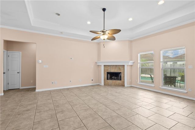 6026 Bobtail Dr, Corpus Christi, TX 78414