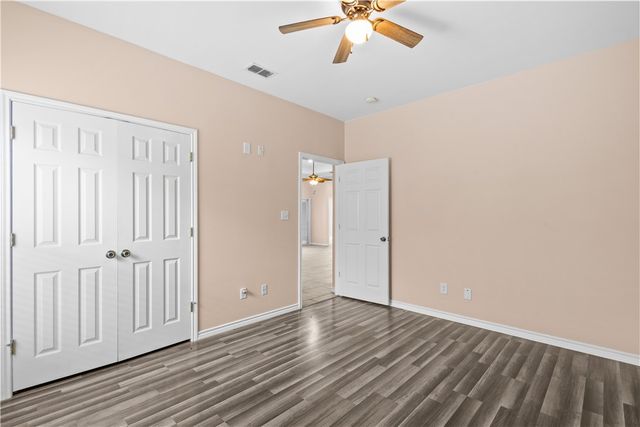 6026 Bobtail Dr, Corpus Christi, TX 78414
