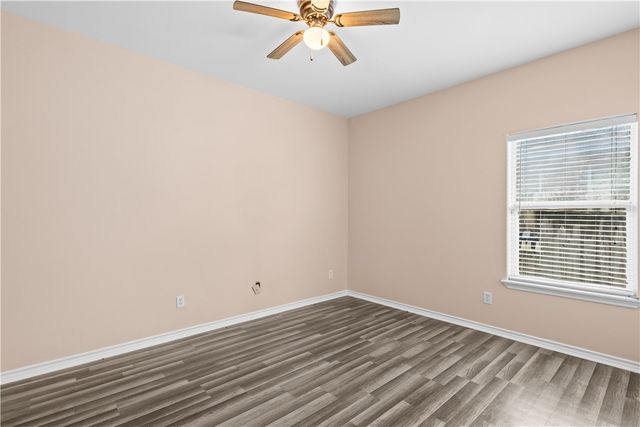 6026 Bobtail Dr, Corpus Christi, TX 78414