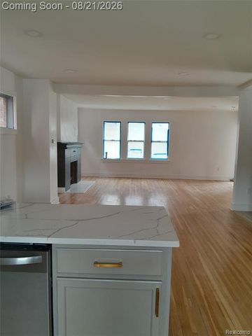 7729 Hartwell Street, Dearborn, MI 48126