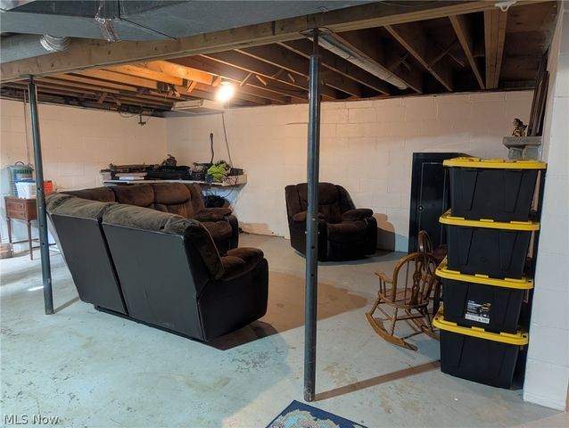 81 Mineral Heights Drive, Mineral Wells, WV 26150