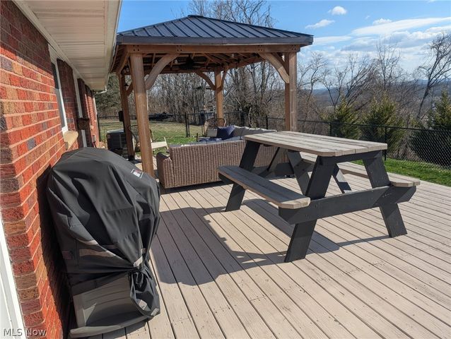 81 Mineral Heights Drive, Mineral Wells, WV 26150