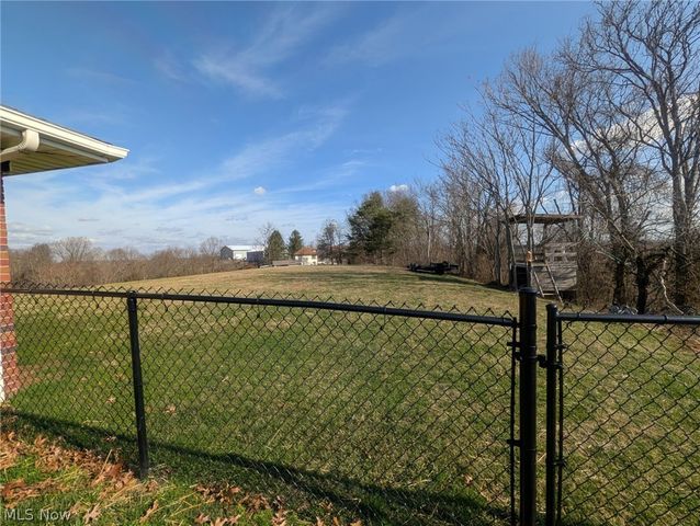 81 Mineral Heights Drive, Mineral Wells, WV 26150