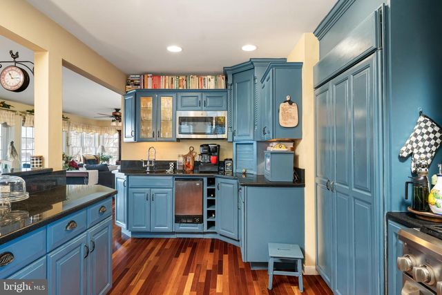 16 BEACH DR, Little Egg Harbor Twp, NJ 08087