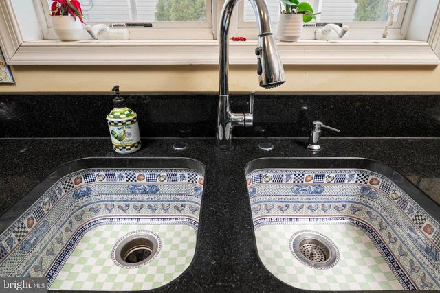 16 BEACH DR, Little Egg Harbor Twp, NJ 08087