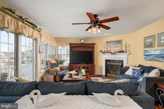 16 BEACH DR, Little Egg Harbor Twp, NJ 08087