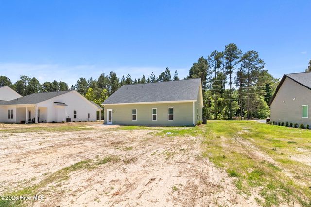 131 Merle Road, Pinebluff, NC 28373