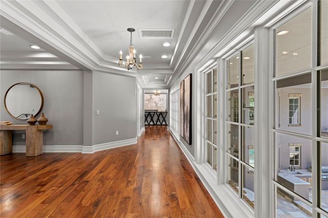 401 SNELL ISLE BOULEVARD NE, St Petersburg, FL 33704
