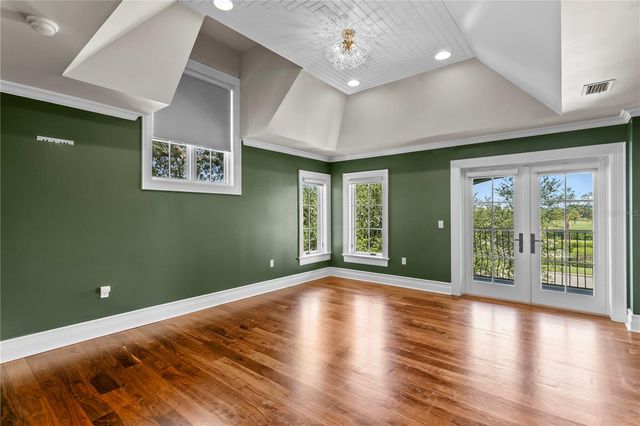 401 SNELL ISLE BOULEVARD NE, St Petersburg, FL 33704