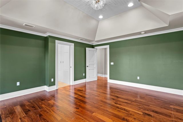 401 SNELL ISLE BOULEVARD NE, St Petersburg, FL 33704