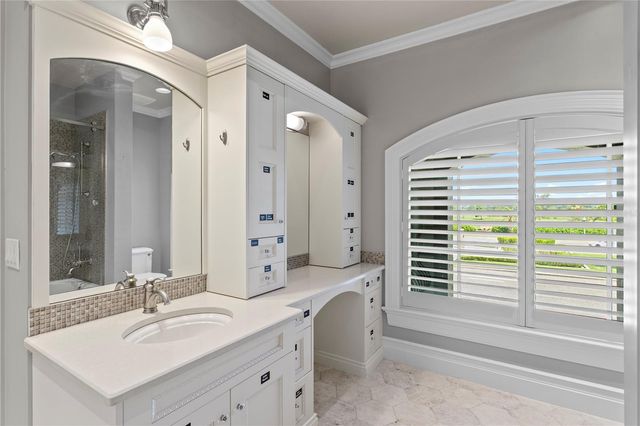 401 SNELL ISLE BOULEVARD NE, St Petersburg, FL 33704