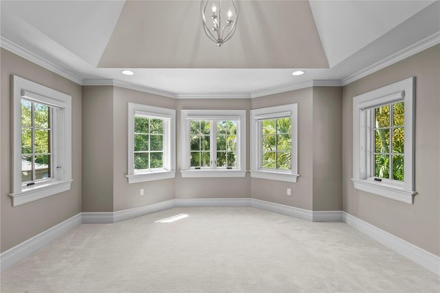 401 SNELL ISLE BOULEVARD NE, St Petersburg, FL 33704