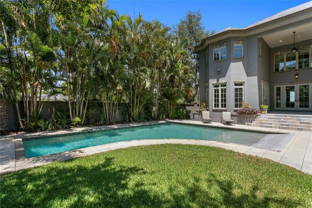 401 SNELL ISLE BOULEVARD NE, St Petersburg, FL 33704