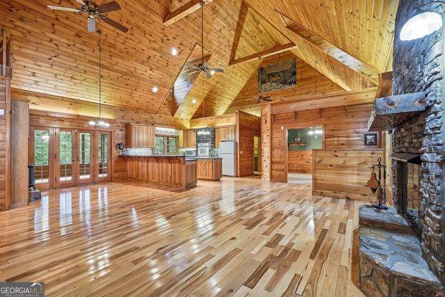 1347 Ivylog Drive, Blairsville, GA 30512