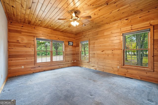 1347 Ivylog Drive, Blairsville, GA 30512